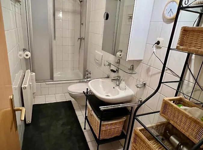 Naehe Warnemuende アパート