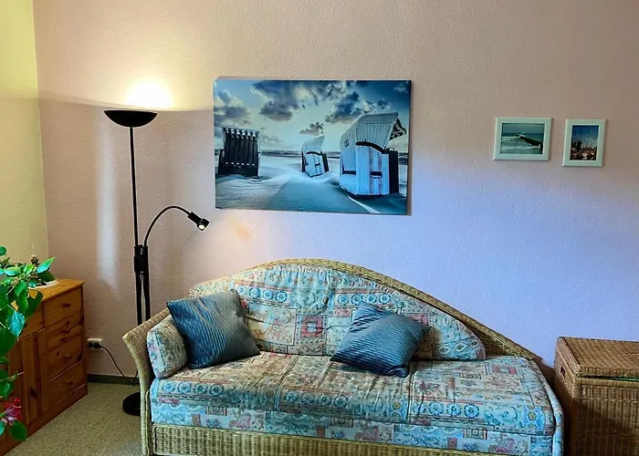 Naehe Warnemuende *